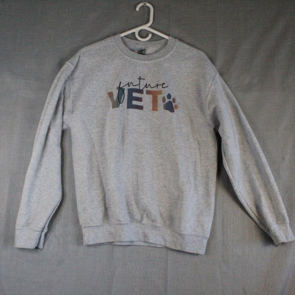 Gildan Future Vet Graphic Sweatshirt Size M Heather Gray Minimalist Streetwear
